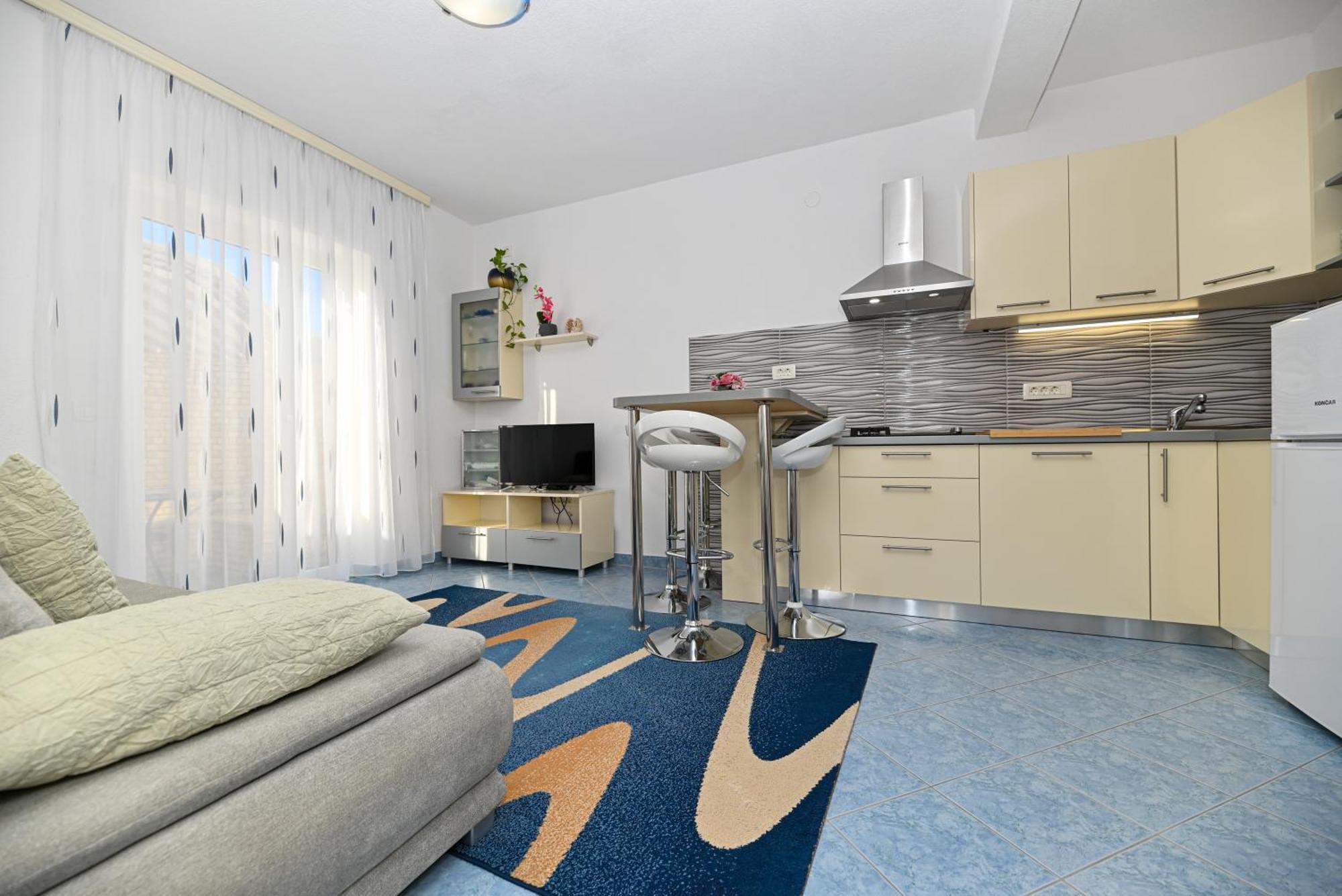 Apartments Patricia โตรกีร์ ภายนอก รูปภาพ