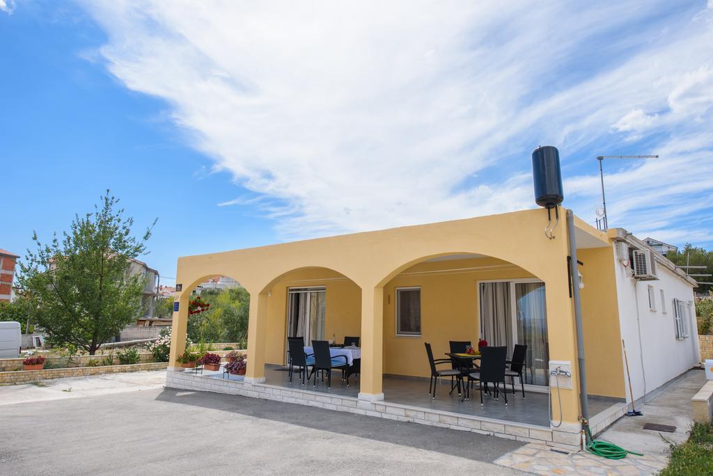 Apartments Patricia โตรกีร์ ภายนอก รูปภาพ